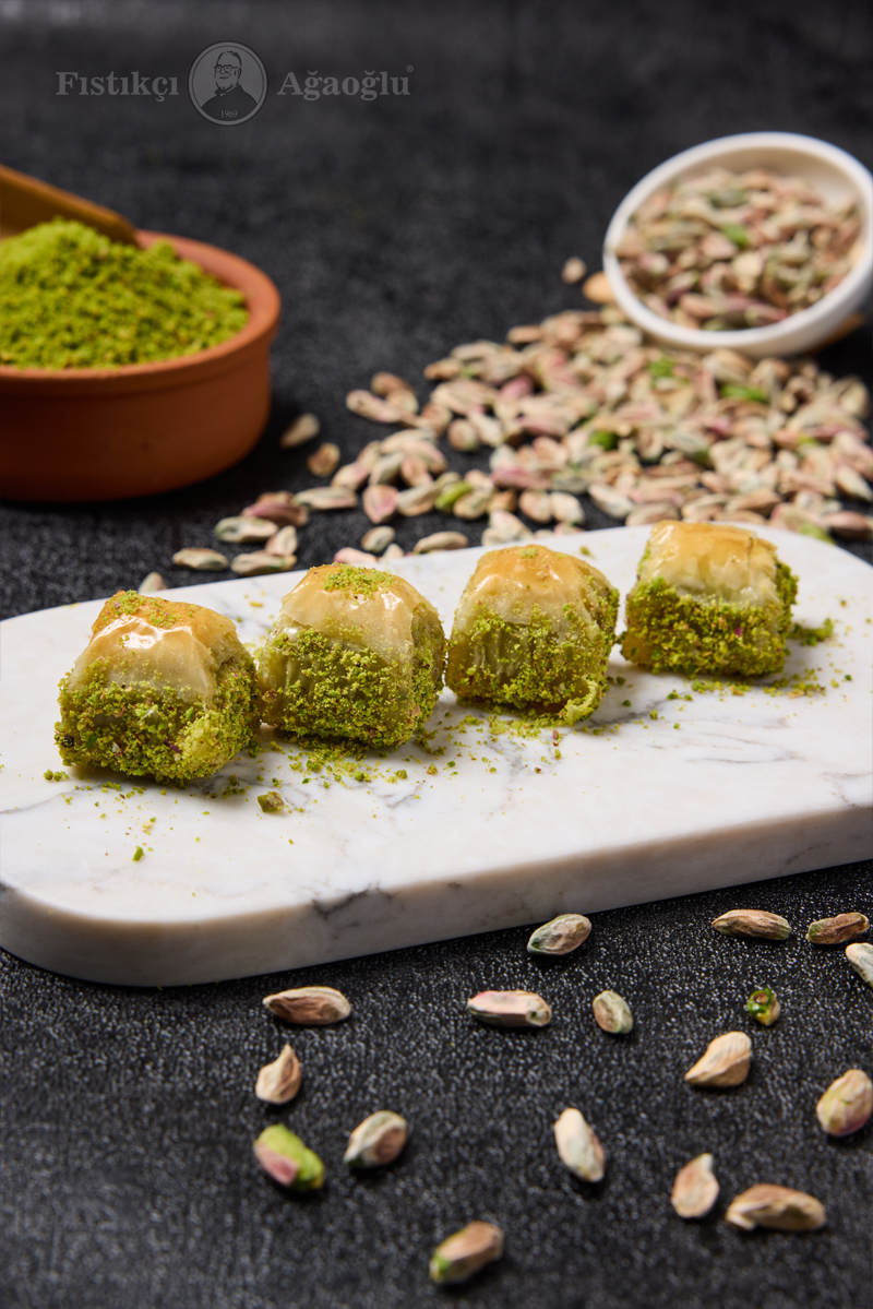 Fıstıklı Mini Özel
