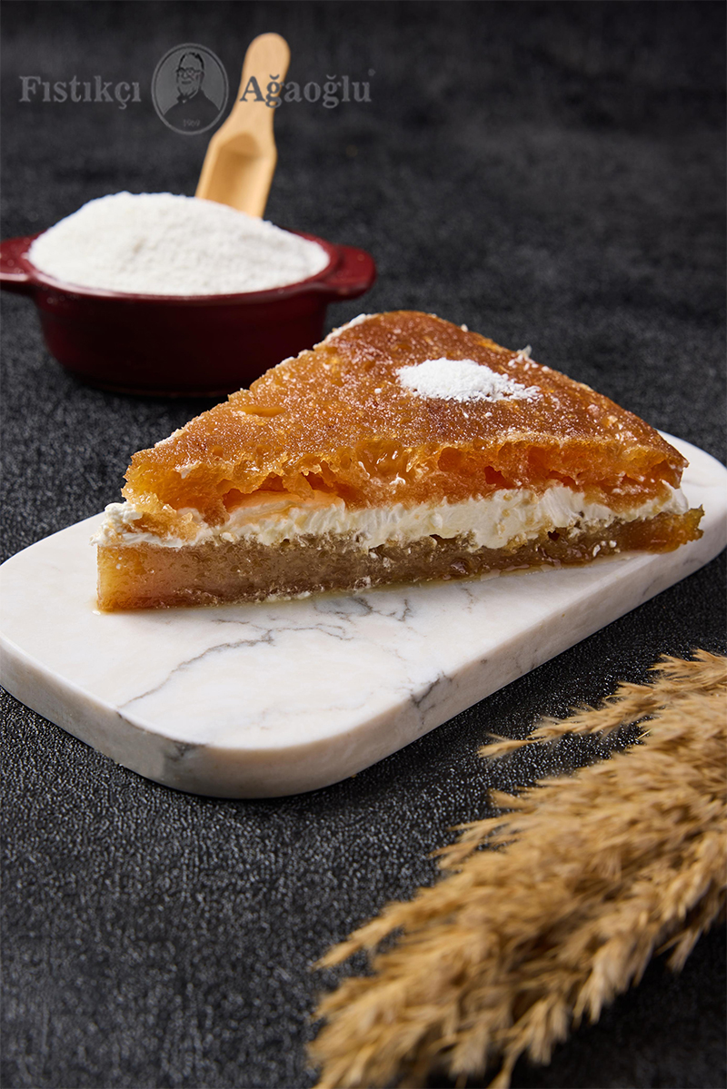 Kaymaklı Ekmek Kadayıfı