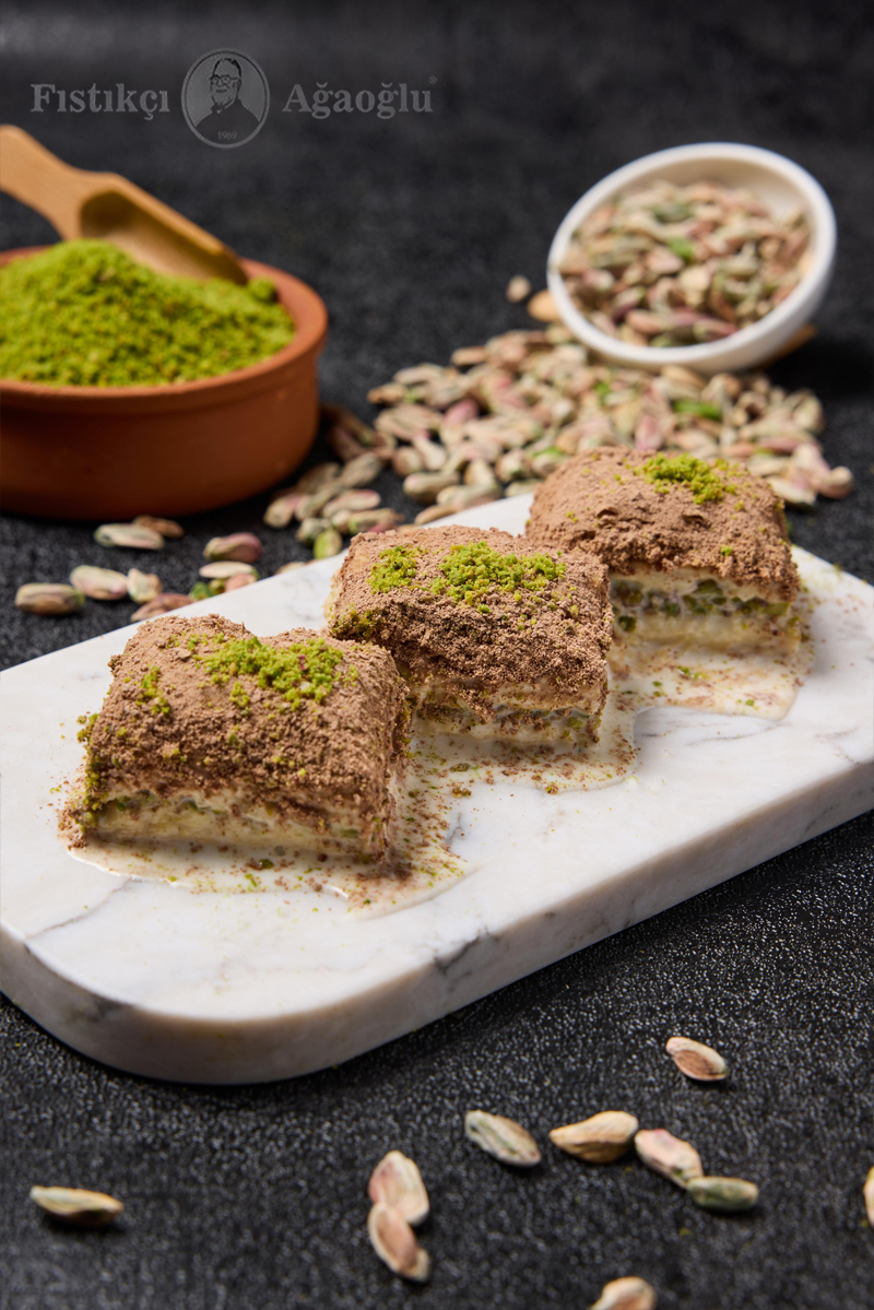 Çikolatalı Fıstıklı Soğuk Baklava